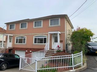 575 Mosel Ave, Staten Island, NY