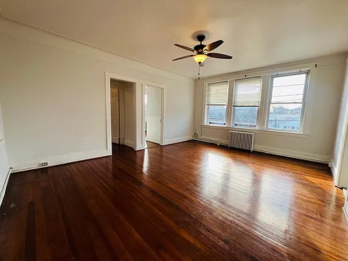 6012 Polk St #2 Photo 1