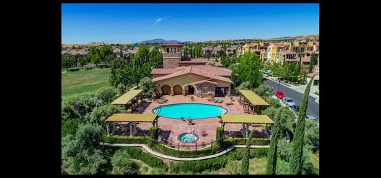 4655 Rimini Ct — Photo 26