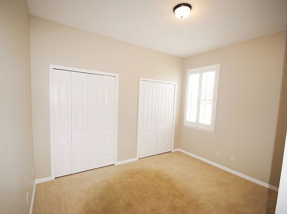 5th image of 34146 Fortunado St