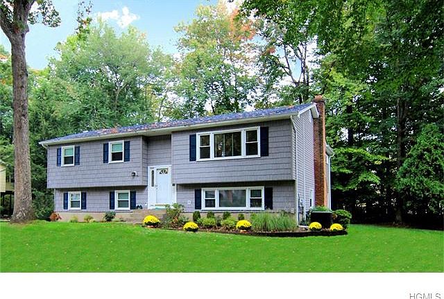 1st image of 18 Verona Ct