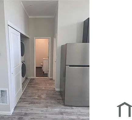 3016 E Thompson St — Photo 5