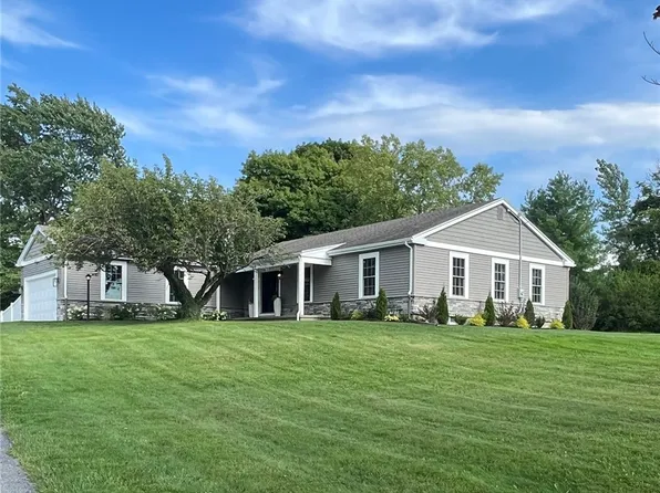 1467 Bragg St, Lima, NY 14485
