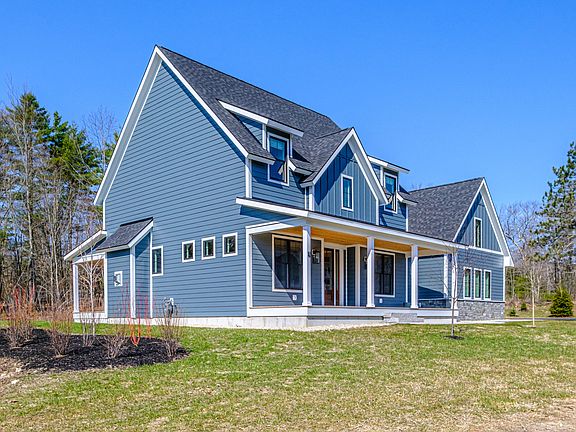 3rd image of 12 Winnwood Farm Way