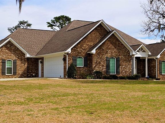 2nd image of 205 Quail Chase Dr