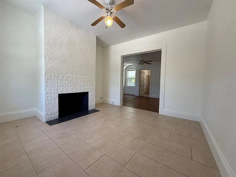216 S 16th Ave #7 — Photo 6