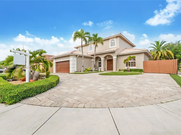 14673 SW 161st Ct, Miami, FL 33196
