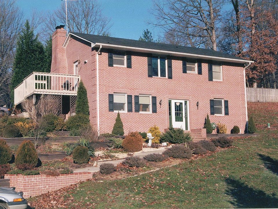 2nd image of 7225 Marriottsville Rd #2