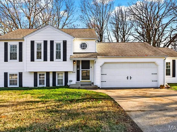 2436 Sue Lynn Dr, High Ridge, MO 63049