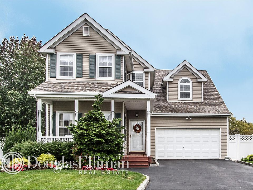 1st image of 5 Periwinkle Ct