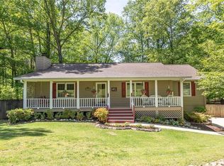403 Hill Crest Way, Woodstock, GA 30188