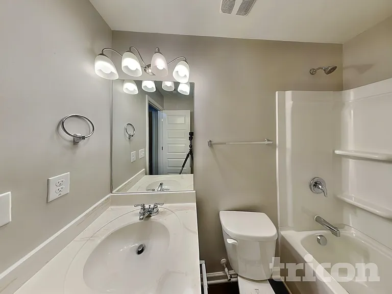 377 Lossie Ln — Photo 13