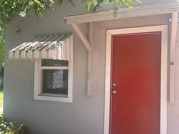 2nd image of 9238 N 7th Ave #7TH9238-07