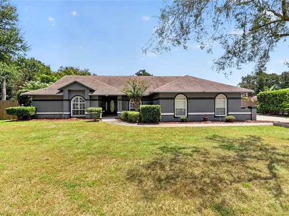 5939 Windwood Dr, Lakeland, FL 33813