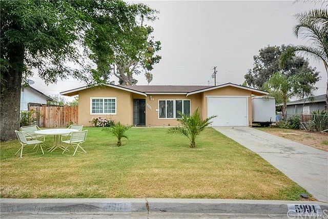 1st image of 5991 Vista De Oro