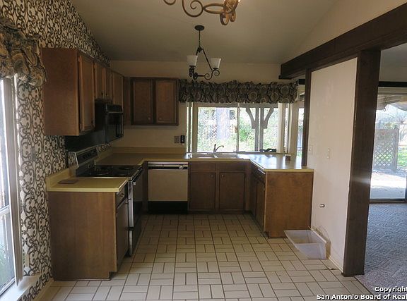 5th image of 4327 Shallow Water St