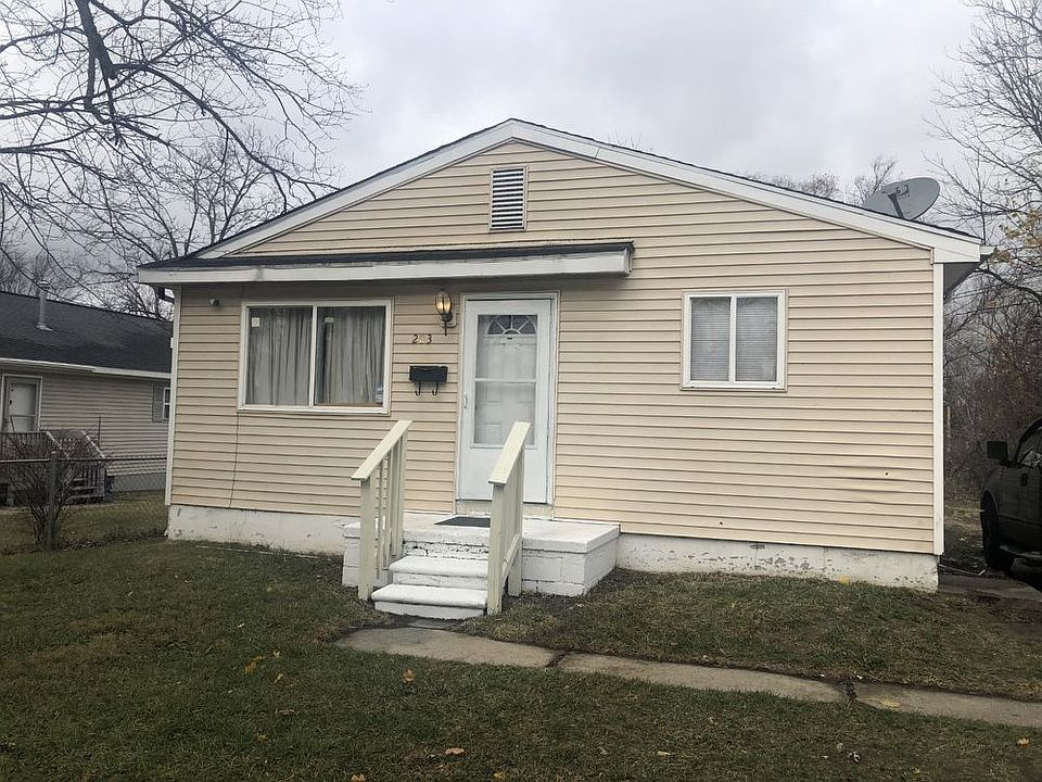 1st image of 203 Mechanic St