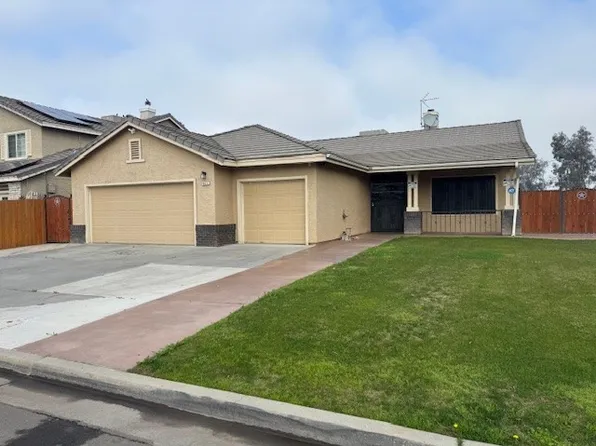 4474 W Michigan Ave, Fresno, CA 93722