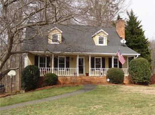 4420 Eagles Nest Dr, Winston Salem, NC 27127