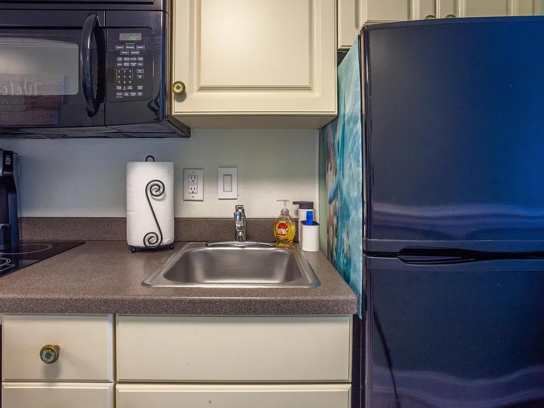 9550 Shore Dr — Photo 11