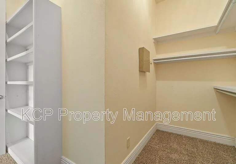 60 Jeffrey Way #1 — Photo 30