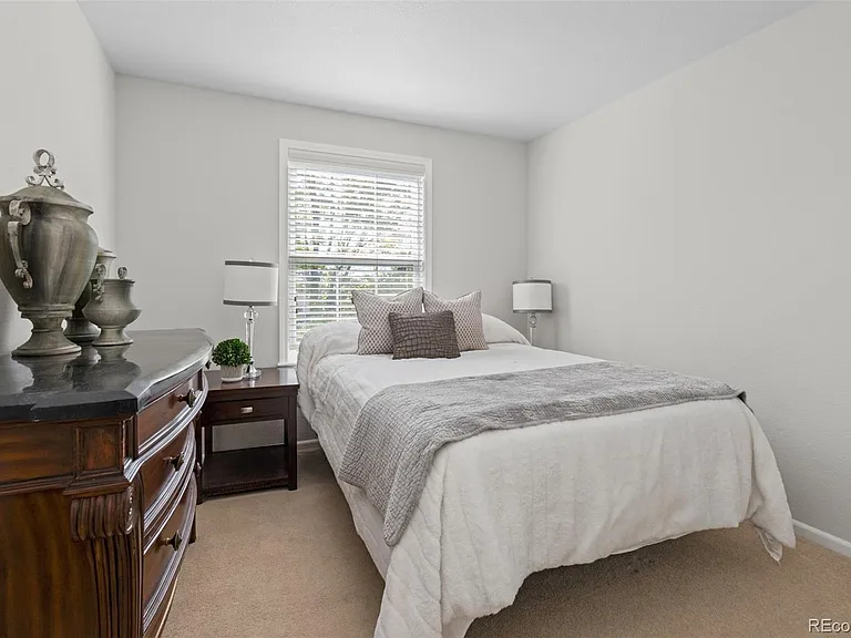 3947 Mallard Ln — Photo 35