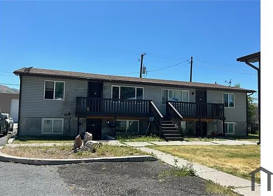 348 E Dillon St — Photo 2