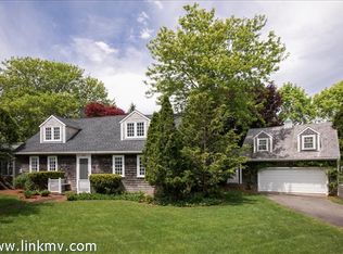 90 Peases Point Way S, Edgartown, MA 02539