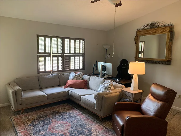 143 Copperfield Dr #6 — Photo 5