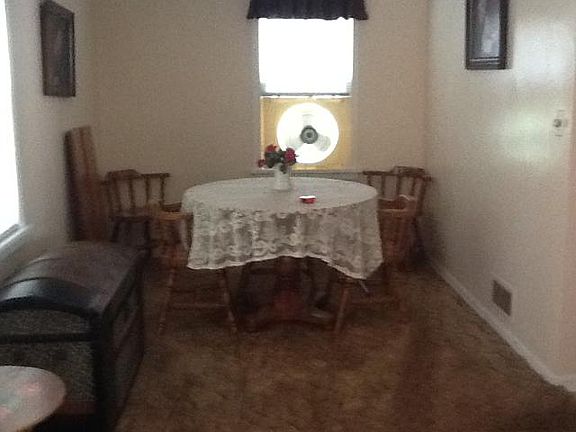 5th image of 7436 Wentworth Ave S