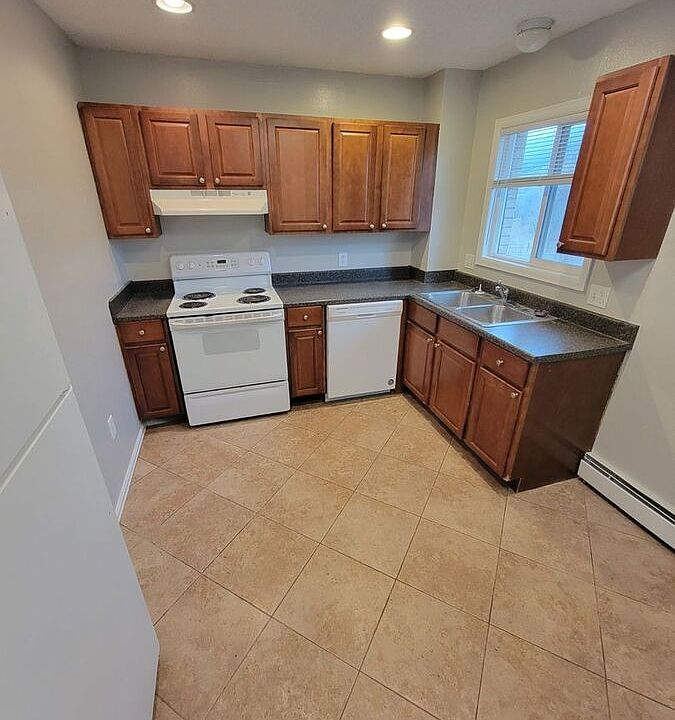 1st image of 2340 King St APT D