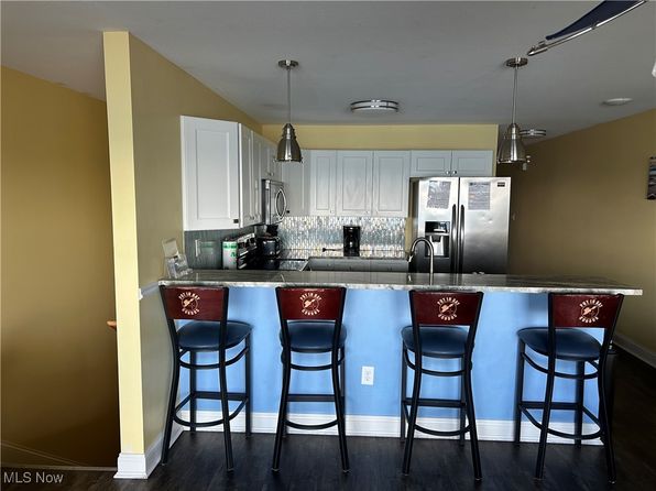 1262 Tri Motor Dr, Put In Bay, OH 43456