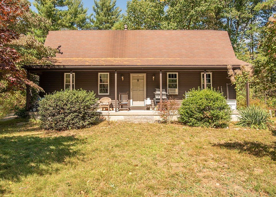 72 Blackinton Dr Chepachet, RI, 02814 Apartments for Rent Zillow