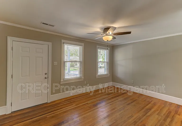 5002 Alpha St — Photo 18