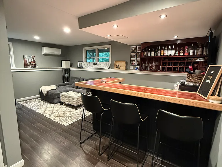 24 Patricia Ln — Photo 19