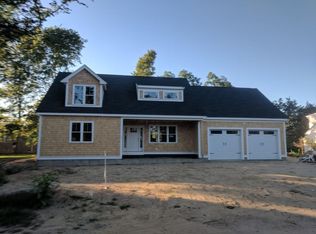 10 Squibnockett Dr, East Falmouth, MA 02536