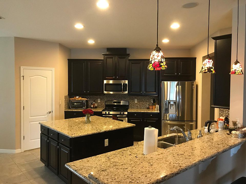 2nd image of 205 N Arabella Way