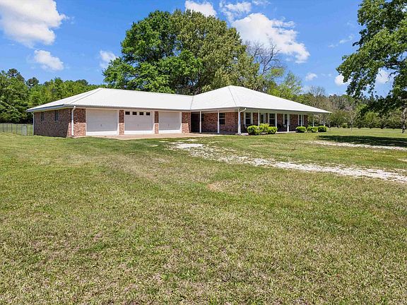 2nd image of 1563 County Road 1125