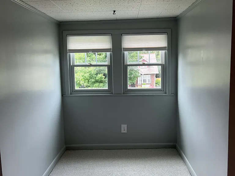 1009 Fairwin Ave — Photo 10