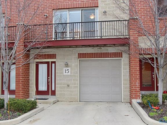 2nd image of 145 S Saint Clair St