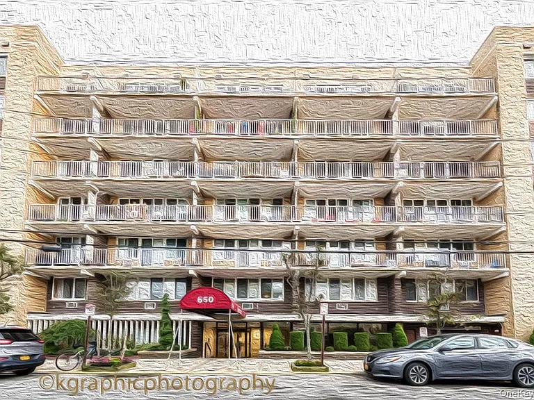 650 Shore Rd #2N — Photo 22