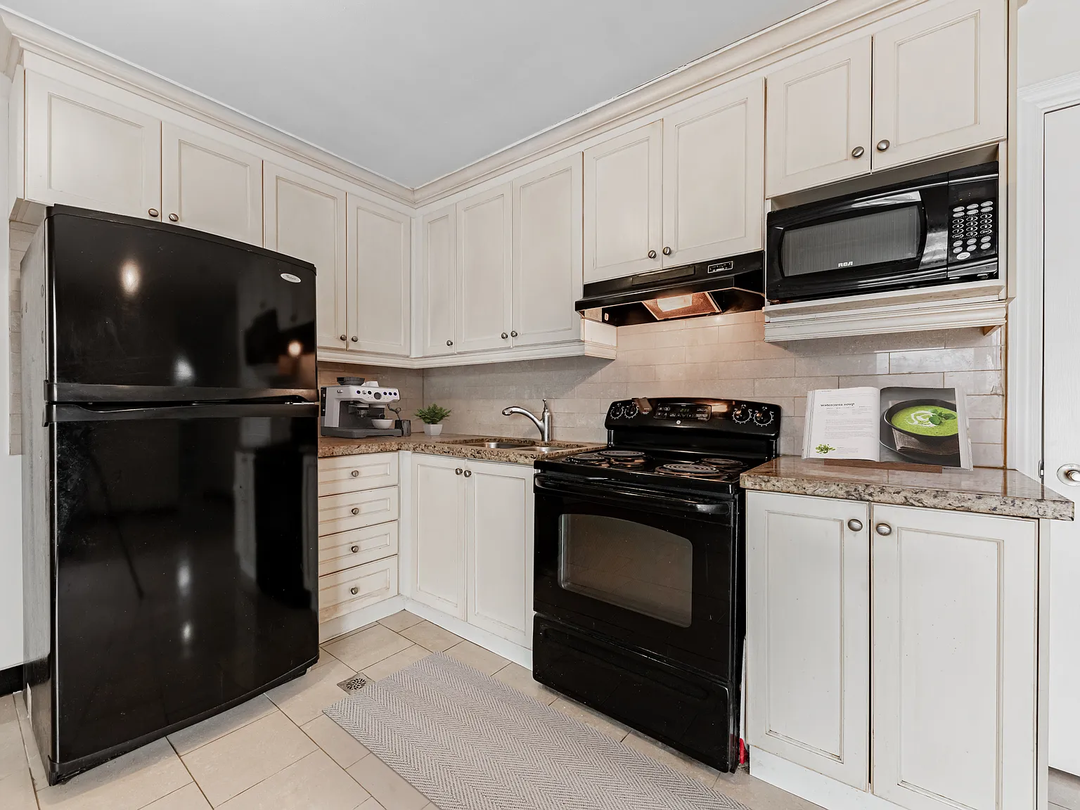 1 Bell Drive — Photo 4