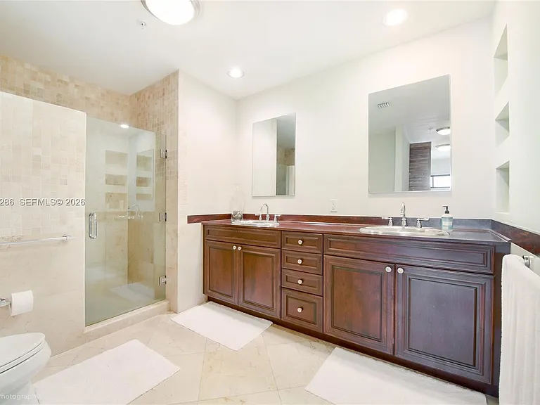 3333 Rice St #301 — Photo 12