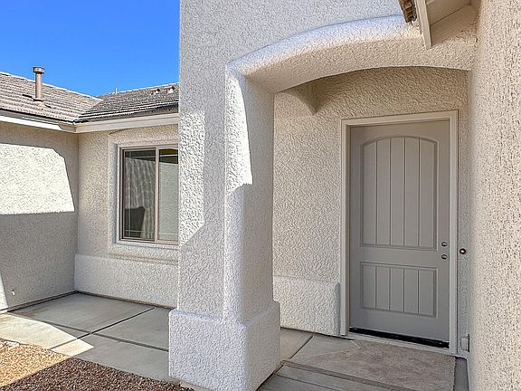 4th image of 2855 Glenview Drive