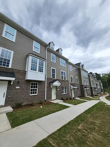 1105 Kentlands Dr Photo 1