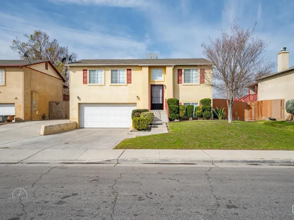 5205 Yellow Rose Ct, Bakersfield, CA 93307