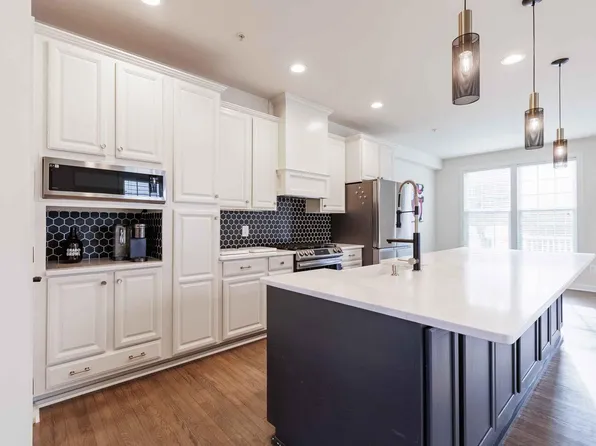 9733 Braidwood Ter, Frederick, MD 21704