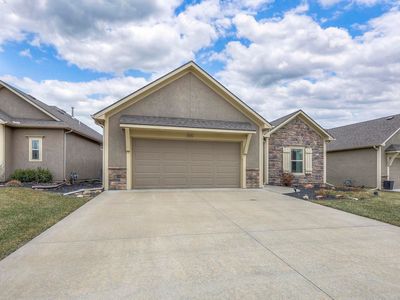 2250 Lake Pointe Dr #300, Lawrence, KS, 66047