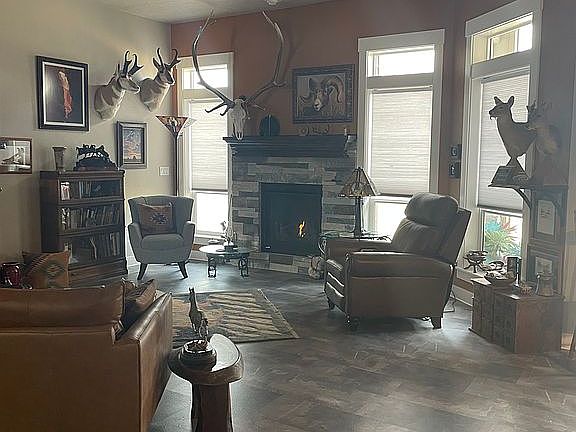 4th image of 2966 E Onyx Ct
