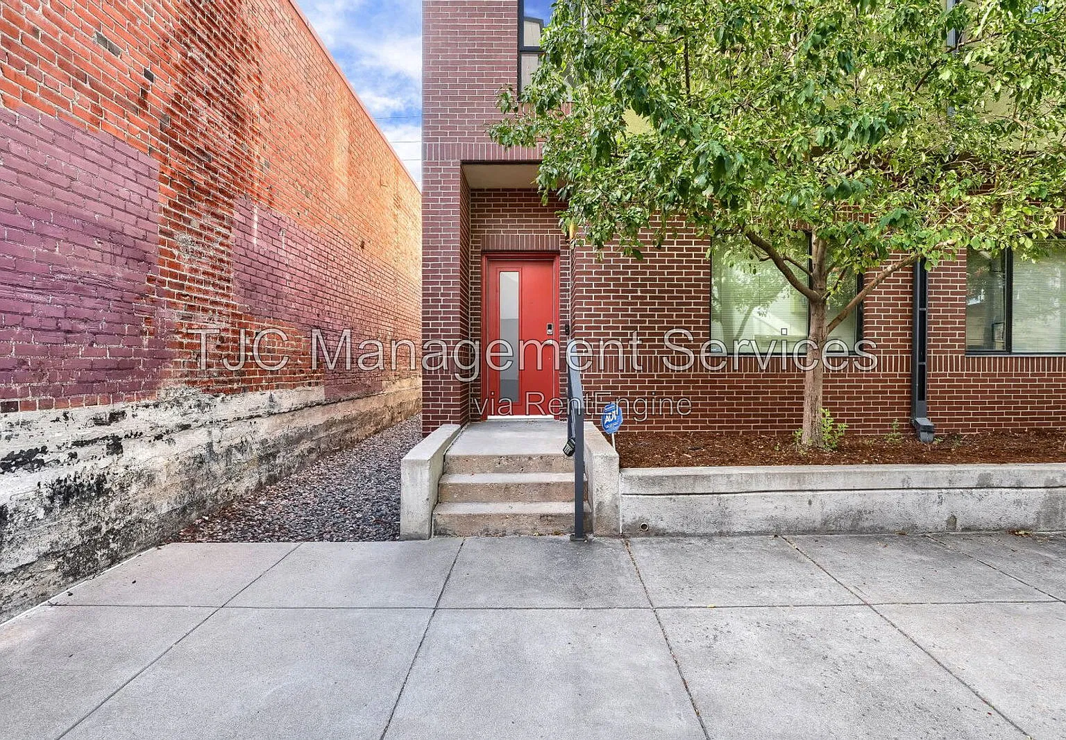 2 bed, 2.5 bath, 1577 sqft, $3,100 — Photo 2